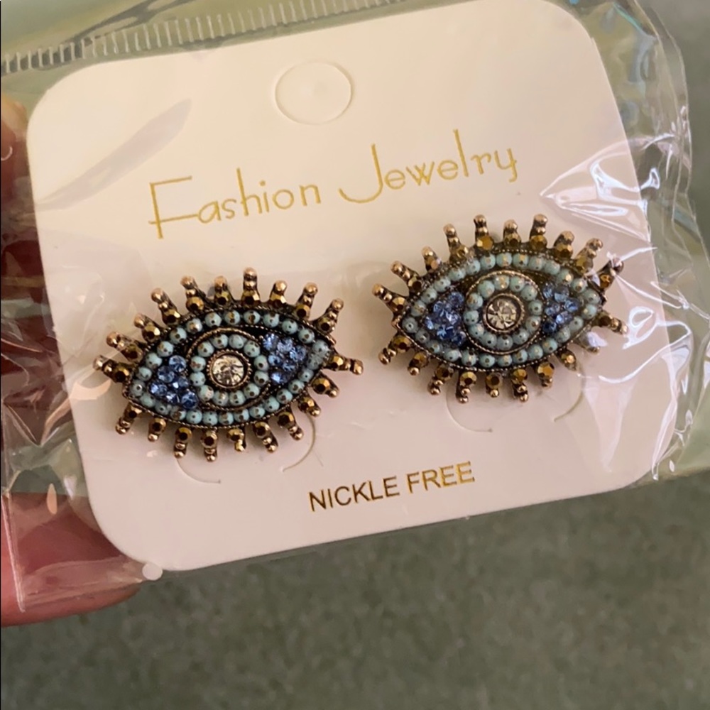 π Earrings - Picture 5 of 5